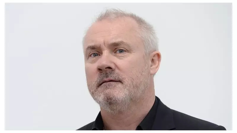 Bungling Burglar Jailed After Raiding Damien Hirst's Studio While Wearing GPS Tag