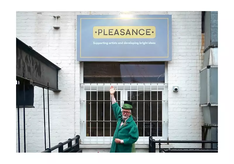 Jeremy Corbyn to Make Surprise Panto Debut in Islington Wizard of Oz Production