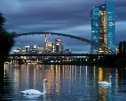 ECB Holds Firm: Interest Rates Frozen as Eurozone Inflation Battle Continues