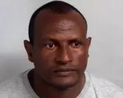 Prison Blunder: Dangerous Offender Mistakenly Freed and Given £500 Before Deportation