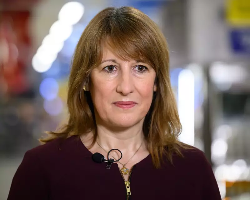 40 Labour MPs Challenge Rachel Reeves Over NHS Private Finance Plans