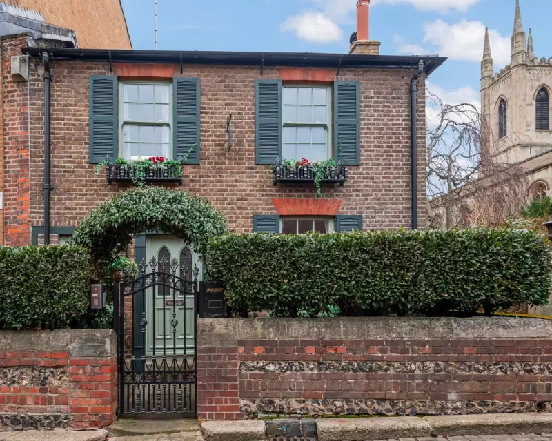5 Enchanting Mews Homes for Sale Across England | Property Guide