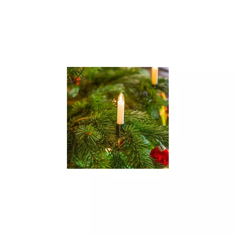 Candle Fires Cost UK Homes Over £25,000 on Average, Warns Aviva