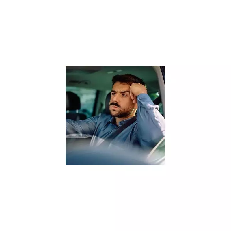 Drivers risk £1,000 fine for using phones in traffic