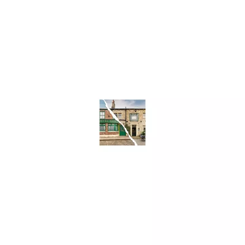 Emmerdale's Christmas Tree Plot Hints at Coronation Street Crossover