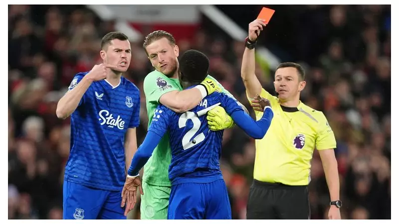 Everton's Gueye Sent Off for Hitting Teammate in Shock Old Trafford Incident