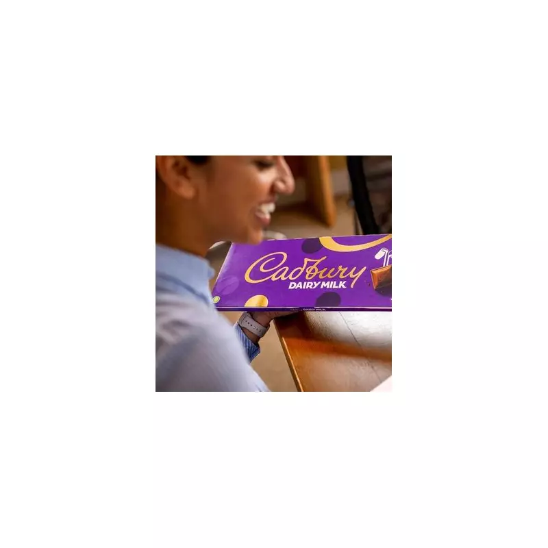 Giant Cadbury Dairy Milk Bar Drops Below £10 in Black Friday Deal