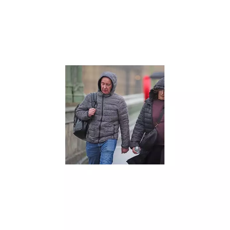 London Braces for Weekend Washout: 50mm Rain & Strong Winds