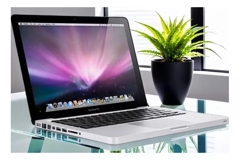 MacBook Pro Black Friday Deal: Get One for Just £124