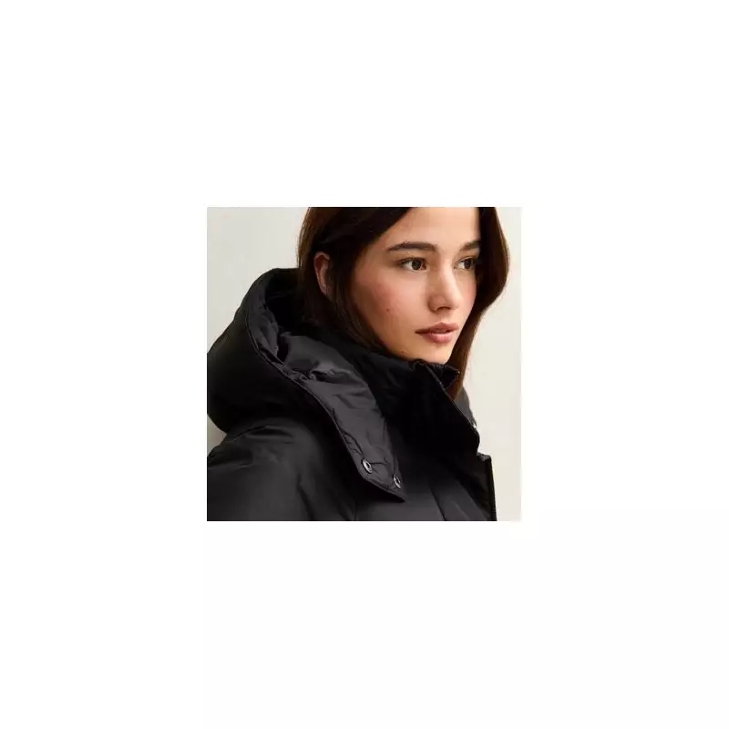 New Look slashes £22 off 'super stylish' longline puffer coat