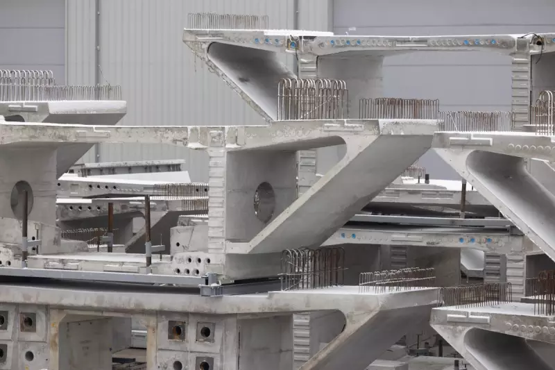 Oxford Instruments Shares Rally 9.93% Despite Profit Slump