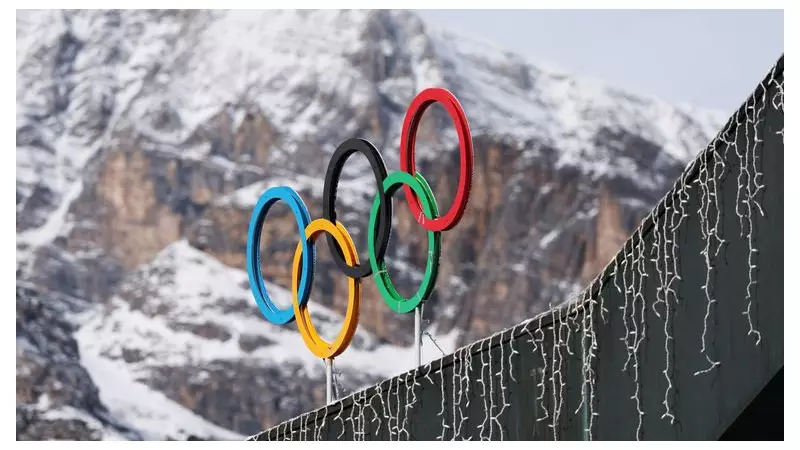 Paralympic chiefs consider transgender women ban in female sports