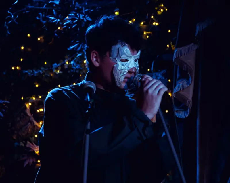 Pollyfromthedirt's Debut EP Blends English Bleakness with Jagged Pop