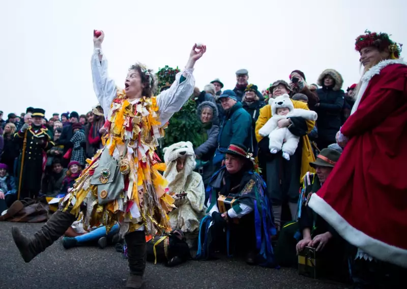 Readers Share 10 Forgotten Christmas Traditions Worth Reviving