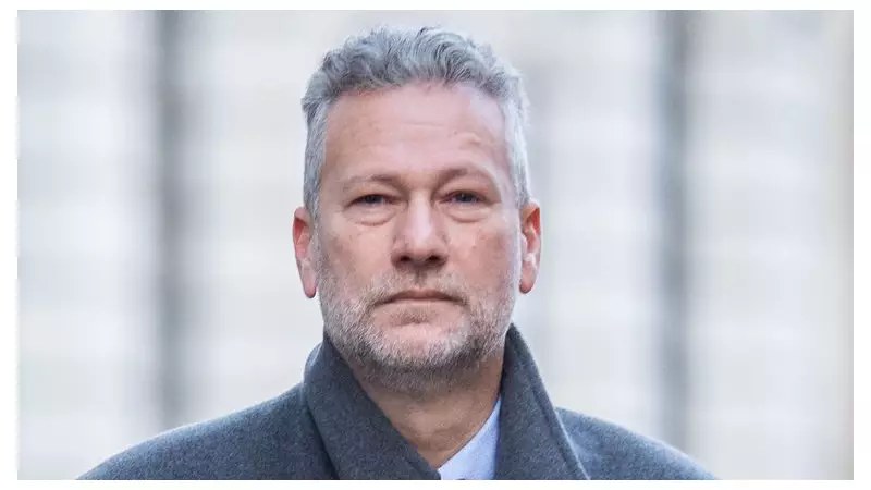 Starmer Demands Reform-Russia Probe After Ex-Leader's Bribery Jailing