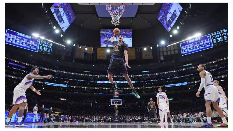 Striking Global Images: From Gaza's Truce to Germany's Frozen Forests