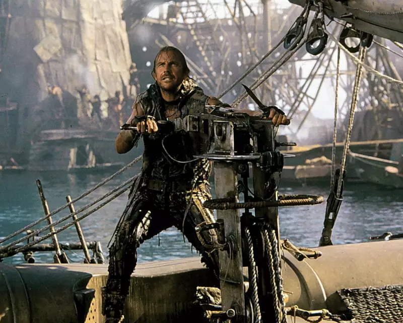 Top 20 Films Set on Water: From Jaws to L'Atalante