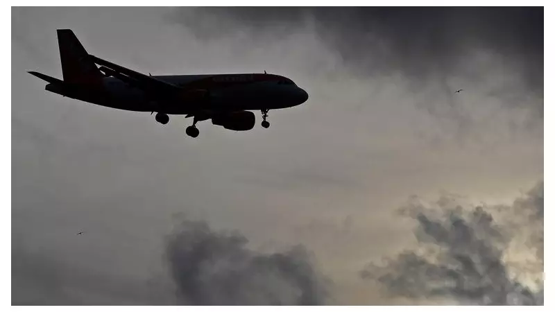 UK Domestic Flights Halve in 20 Years as Train Travel Soars