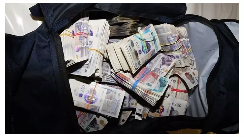 UK's £1bn Money Laundering Network Fuels Russia's War in Ukraine