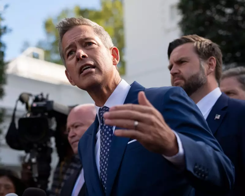 US Air Travel Chaos Looms as Government Shutdown Threatens Duffy Airspace Closures