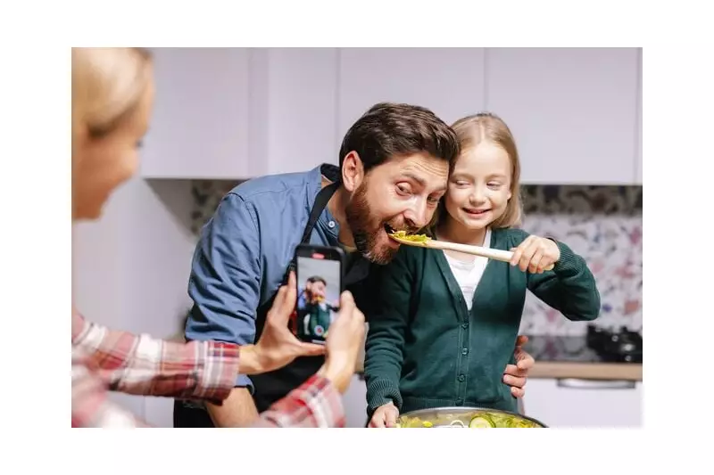 Vodafone's £24 SIM-Only Plan: The Smart Christmas Phone Upgrade