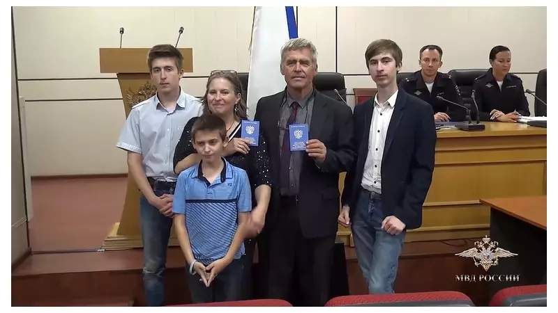 Western 'Moral Migrants' Flock to Russia on Shared Values Visa