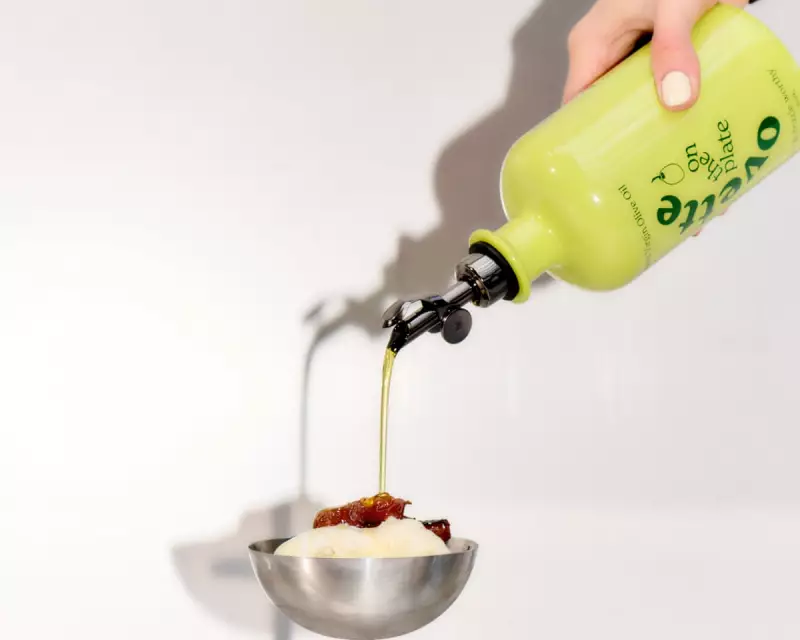 Why Extra Virgin Olive Oil is the Top Festive Gift for 2024