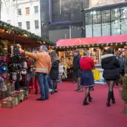 American Tourist's Leicester Square Robbery Warning After Christmas Market Theft