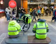 Australia's Gig Economy Breakthrough: Minimum Pay for Delivery Drivers