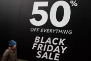 Black Friday 2025: UK Shoppers Skip Sales for Better Deals