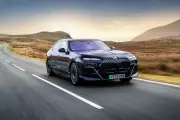 BMW i7 Review 2025: Luxury Electric Saloon Redefines In-Car Entertainment