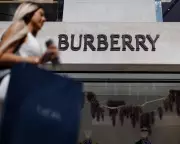 Burberry Urges Chancellor to Reinstate Tax-Free Shopping for Tourists