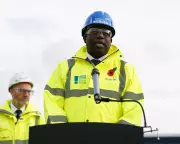 David Lammy Defends PMQs Silence on Prisoner Release Error