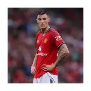 Dwight Yorke Backs Man Utd Teen Chido Obi to Replace Injured Sesko