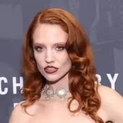 Jess Glynne Reveals Family Emergency Behind Missing Alex Scott's Jungle Exit