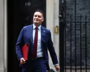 Labour Leadership Rift: Starmer Allies Target Wes Streeting