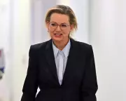 Liberals Set to Scrap Net Zero Target After Fierce Internal Clash