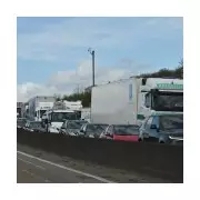 M25 Chaos: 60-Minute Delays After Multi-Vehicle Crash