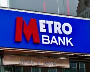 Metro Bank Removes Credit Markers After Couple's Tragic Ordeal