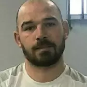 Metropolitan Police Hunt Second Man Wrongly Released in West London Security Blunder