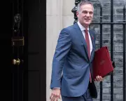 Minister Compares Nigel Farage to Enoch Powell Over Economic Concerns