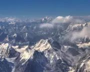 Mount Yalung Ri Avalanche Tragedy: Four Climbers and Guides Killed in Nepal Disaster