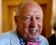 Peter Archer: Visionary Who Transformed Urban Housing and Community Regeneration