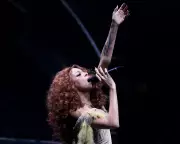 Ravyn Lenae Electrifies Manchester: A Celestial R&B Spectacle at Albert Hall