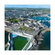 Seaside Flat Sells for £1 - But There's a Genius Catch That Earns £32,000 Yearly