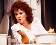 Simon Callow Reveals Pauline Collins' Shirley Valentine Struggles