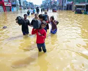 Sri Lanka Floods: 200 Dead as Cyclone Ditwah Triggers Capital Crisis