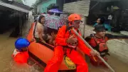 Sumatra Landslides and Floods Claim 17 Lives, Rescue Efforts Hampered