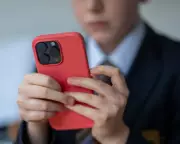Teen Joins Lawsuit After School Smartphone Exposure to Violence
