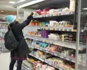 UK Inflation Drops to 3.6% in October, First Fall in Five Months